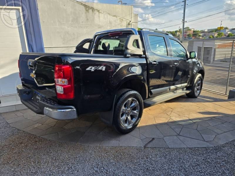 CHEVROLET - S10 2.8 LTZ 4X4 CD TURBO DIESEL 4P AUTOMÁTICO - 2023/2023 - PRETA - R$ 204.900,00