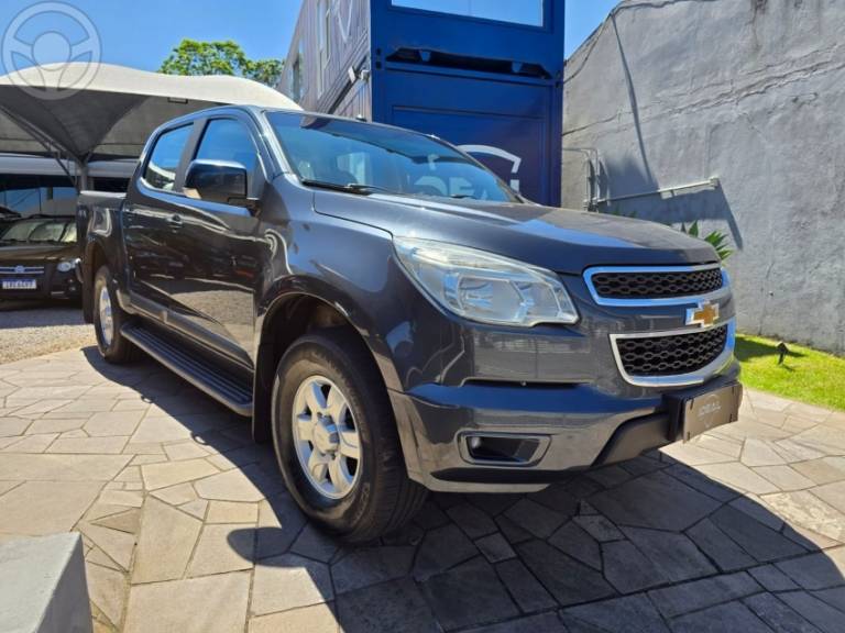 CHEVROLET - S10 2.8 LT 4X4 CD 16V TURBO DIESEL 4P AUTOMÁTICO - 2014/2014 - CINZA - R$ 110.900,00