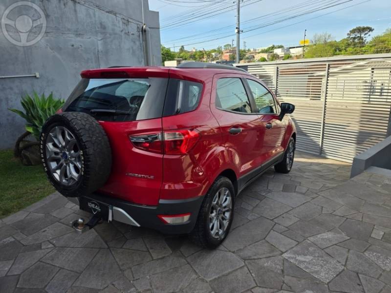 FORD - ECOSPORT 1.6 FREESTYLE 16V FLEX 4P MANUAL - 2014/2014 - VERMELHA - R$ 57.900,00