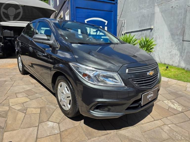 CHEVROLET - ONIX 1.0 MPFI JOY 8V FLEX 4P MANUAL - 2018/2018 - GRAFITE - R$ 49.900,00