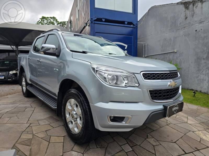 CHEVROLET - S10 2.8 LTZ 4X4 CD 16V TURBO DIESEL 4P AUTOMÁTICO - 2013/2013 - CINZA - R$ 109.900,00