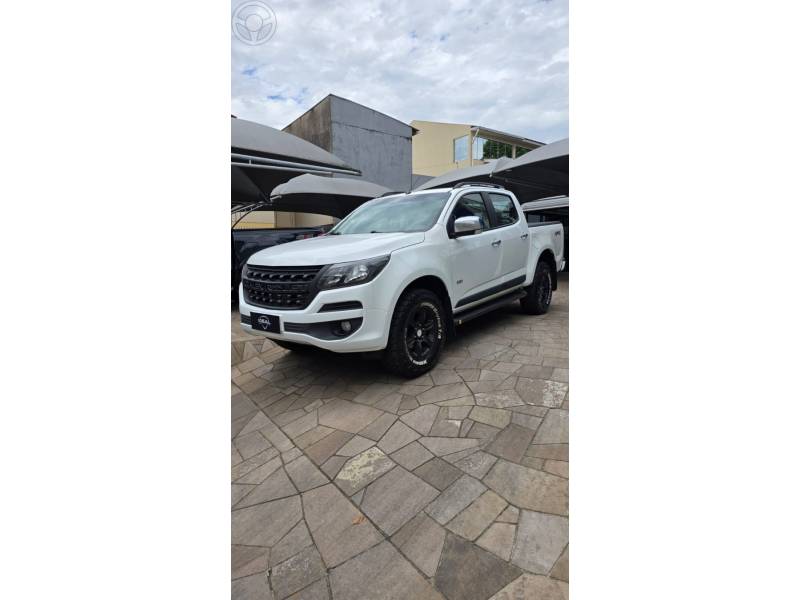 CHEVROLET - S10 2.8 LT 4X4 CD 16V TURBO DIESEL 4P AUTOMÁTICO - 2019/2019 - BRANCA - R$ 145.900,00