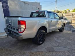 FORD - RANGER 2.2 XLS 4X2 CD 16V DIESEL 4P AUTOMÁTICO - 2020/2020 - BRANCA - R$ 134.900,00