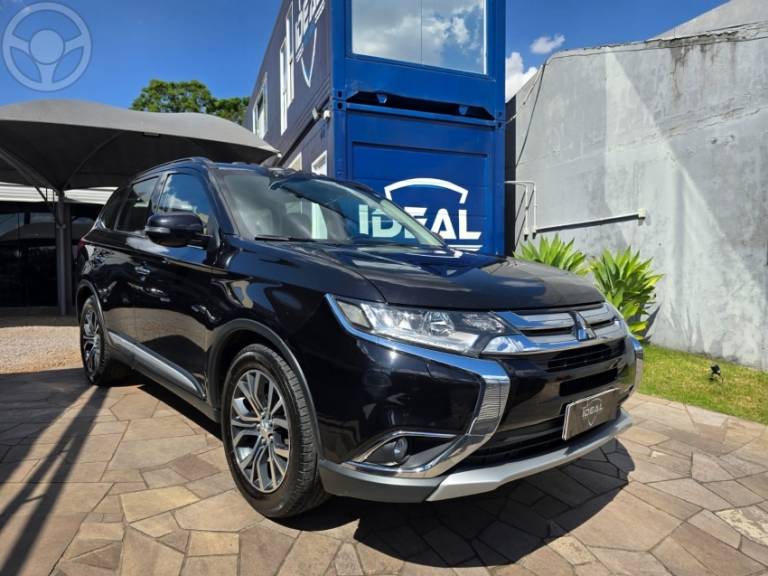 MITSUBISHI - OUTLANDER 2.2 4X4 16V DIESEL 4P AUTOMÁTICO - 2016/2016 - PRETA - R$ 122.900,00