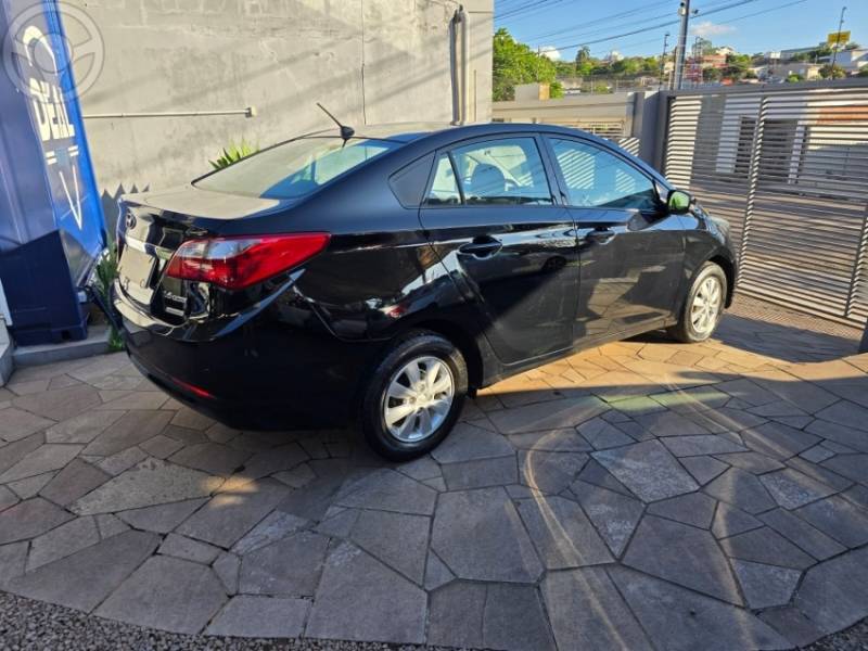 HYUNDAI - HB20S 1.6 COMFORT PLUS 16V FLEX 4P AUTOMÁTICO - 2014/2014 - PRETA - R$ 56.900,00