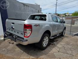 FORD - RANGER 3.2 LIMITED 4X4 CD 20V DIESEL 4P AUTOMÁTICO - 2017/2017 - CINZA - R$ 139.900,00