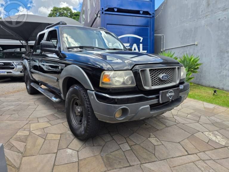 FORD - RANGER 2.3 XLS 16V 4X2 CD 4P MANUAL - 2007/2007 - PRETA - R$ 45.900,00