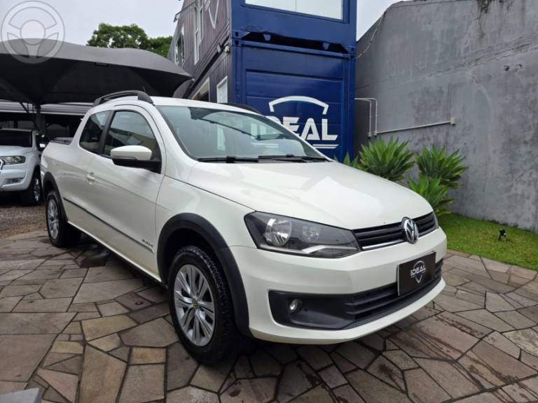 VOLKSWAGEN - SAVEIRO 1.6 MI HIGHLINE CD 8V FLEX 2P MANUAL - 2016/2016 - BRANCA - R$ 65.900,00