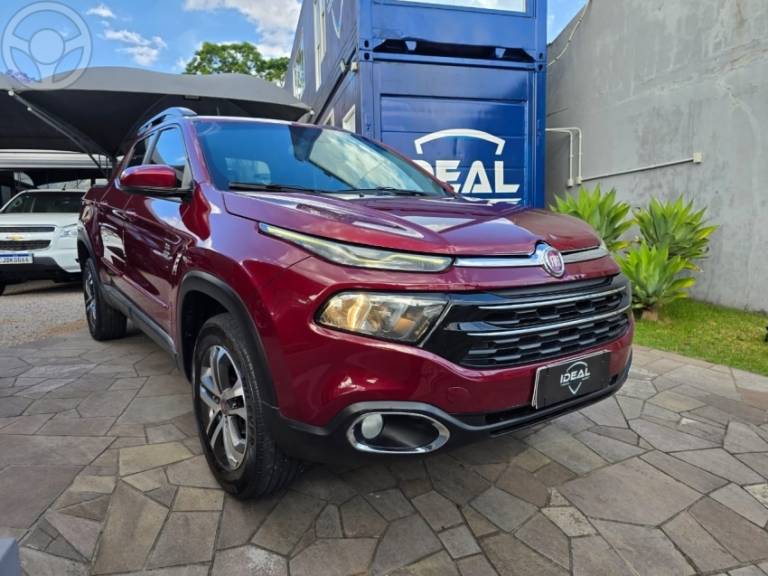 FIAT - TORO 2.4 16V FREEDOM ROAD TIGERSHARK FLEX 4P AUTOMÁTICO - 2018/2018 - BORDO - R$ 89.900,00